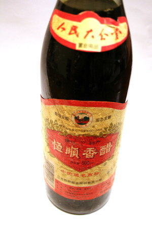 上海土産の香醋。酸味がマイルド